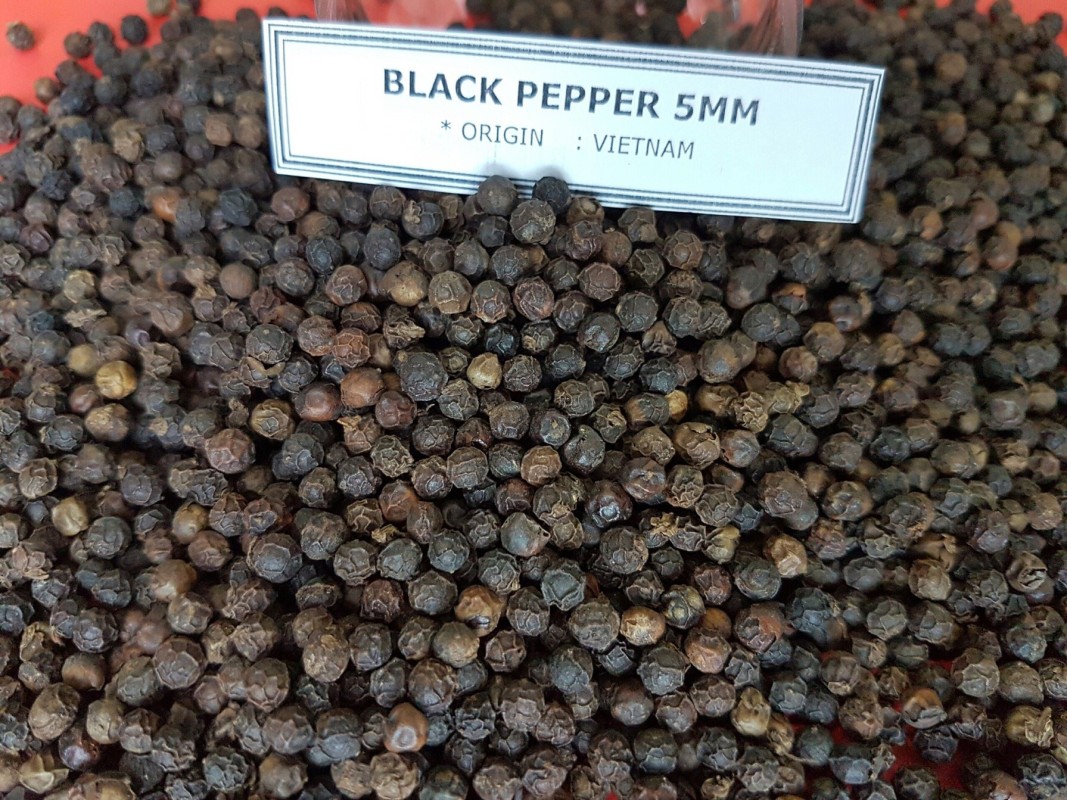 Lada hitam / lada putih from Vietnam