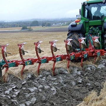 Agricultural machinery: plowing ecomat Russia: “Field Day 2023″ will be held in Tomsk region