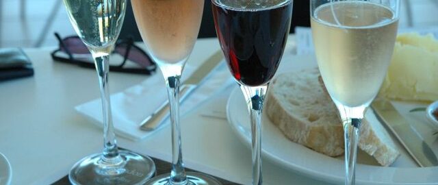 Branded Australia sparkling wines: credit, Wikimedia Commons Wines from Australia